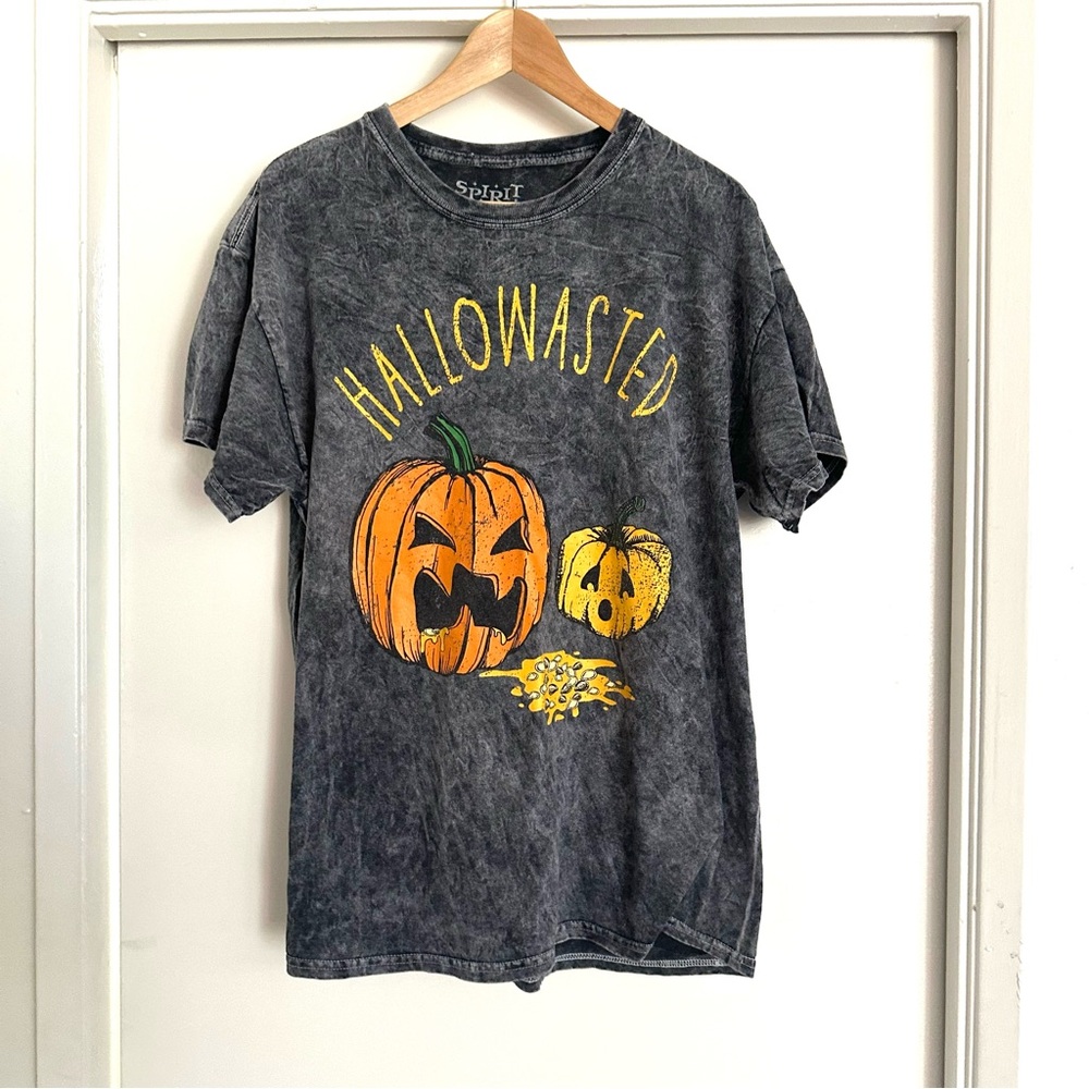 Spirit Black Halloween Graphic Tee